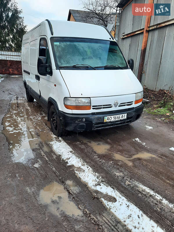Вантажний фургон Renault Master 2003 в Мукачевому