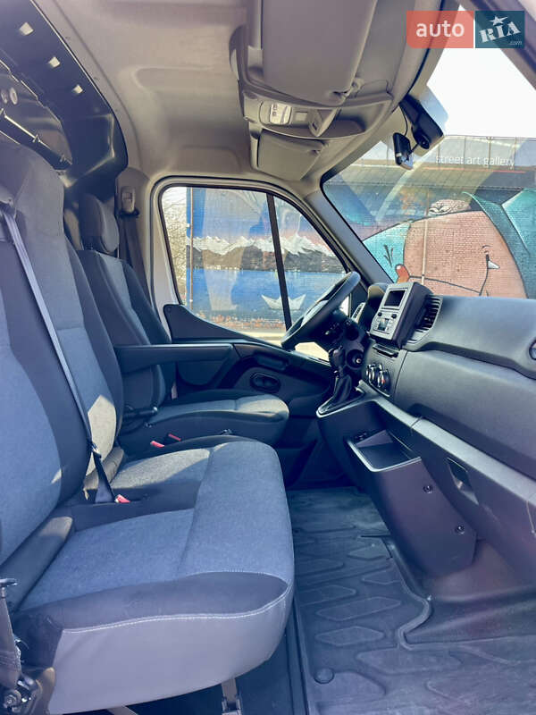 Грузовой фургон Renault Master 2020 в Луцке