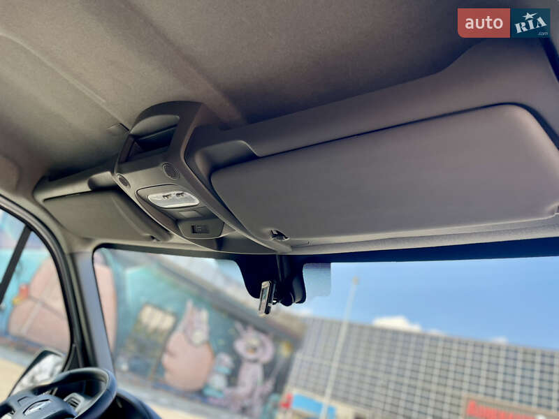 Грузовой фургон Renault Master 2020 в Луцке