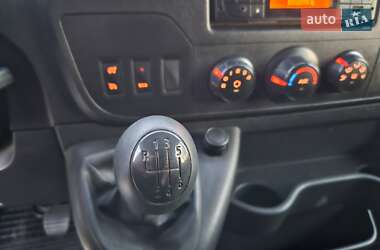 Грузовой фургон Renault Master 2018 в 