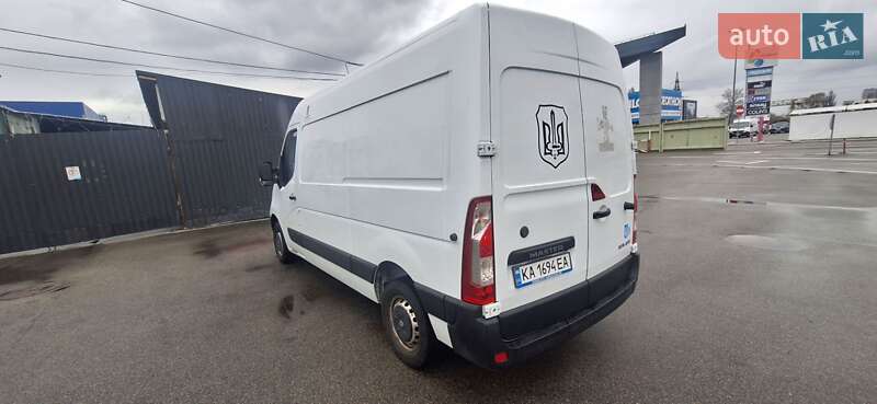 Грузовой фургон Renault Master 2016 в Киеве