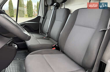 Вантажний фургон Renault Master 2021 в 