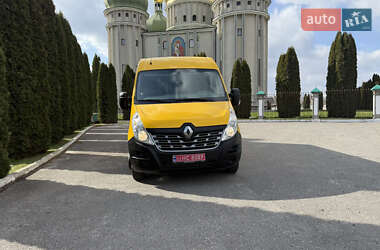 Грузовой фургон Renault Master 2017 в 