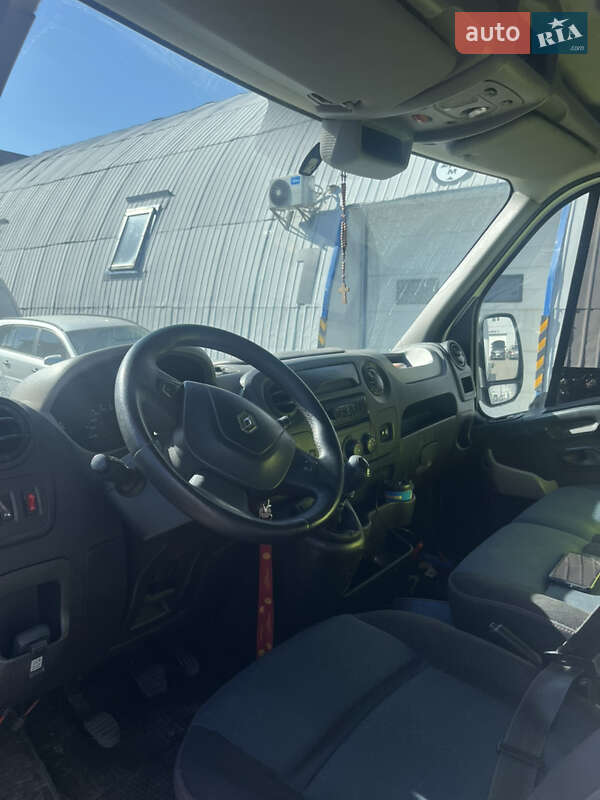 Інші вантажівки Renault Master 2012 в Івано-Франківську