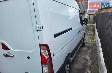 Грузовой фургон Renault Master 2015 в 