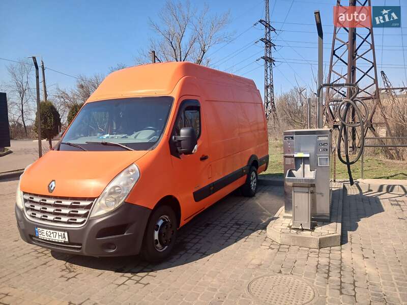Грузовой фургон Renault Master 2013 в Кривом Роге