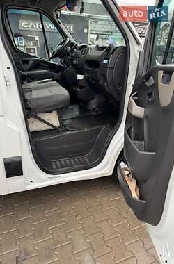 Грузовой фургон Renault Master 2014 в 