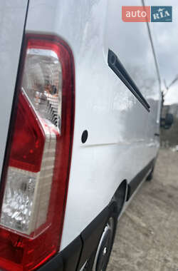 Грузовой фургон Renault Master 2020 в 