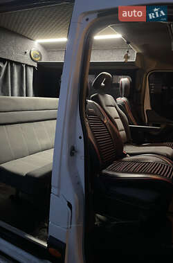 Микроавтобус Renault Master 2015 в 