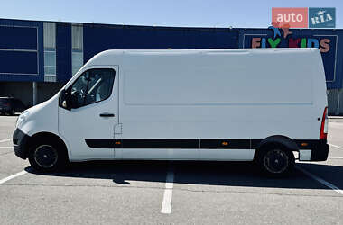 Грузовой фургон Renault Master 2016 в 