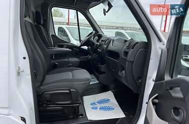 Вантажний фургон Renault Master 2018 в 