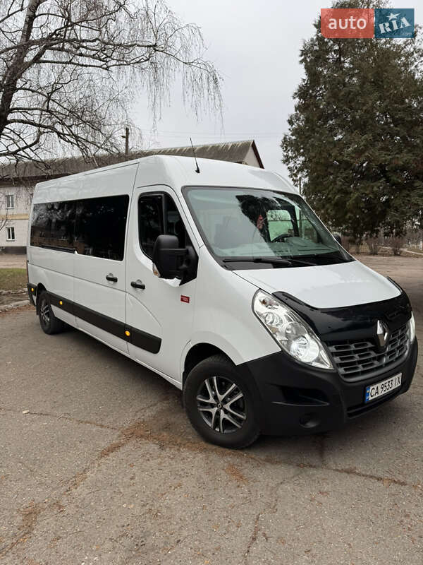 Микроавтобус Renault Master 2015 в 
