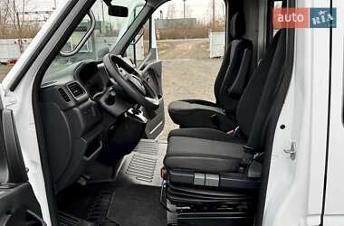 Грузовой фургон Renault Master 2021 в 