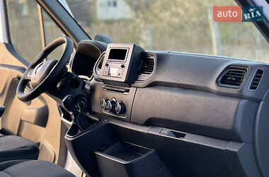 Вантажний фургон Renault Master 2021 в 
