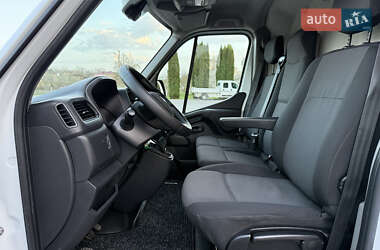 Вантажний фургон Renault Master 2021 в 