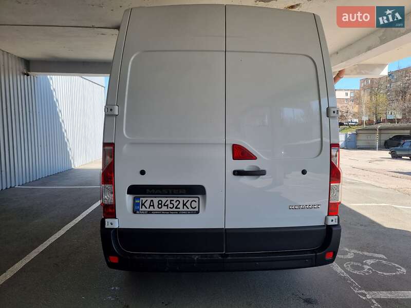 Вантажний фургон Renault Master 2022 в Чернігові