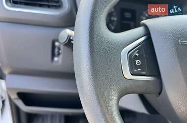 Грузовой фургон Renault Master 2021 в 
