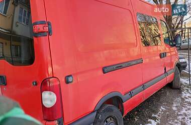 Грузовой фургон Renault Master 2005 в 