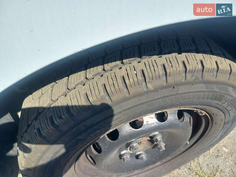 Грузовой фургон Renault Master 2010 в Киеве