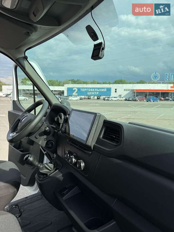 Вантажний фургон Renault Master 2023 в Ужгороді фото 57 Вантажний фургон Renault Master 2023 в Ужгороді