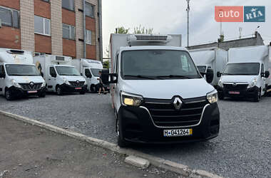 Другие грузовики Renault Master 2022 в 