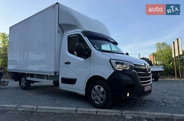 Грузовой фургон Renault Master 2022 в 