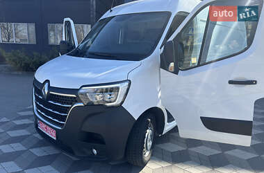 Грузовой фургон Renault Master 2021 в 