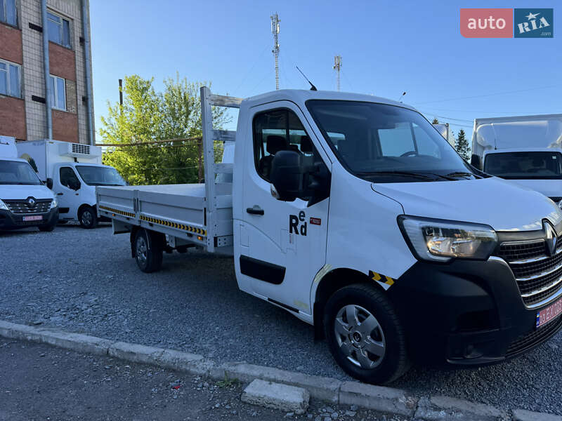 Renault Master 2021