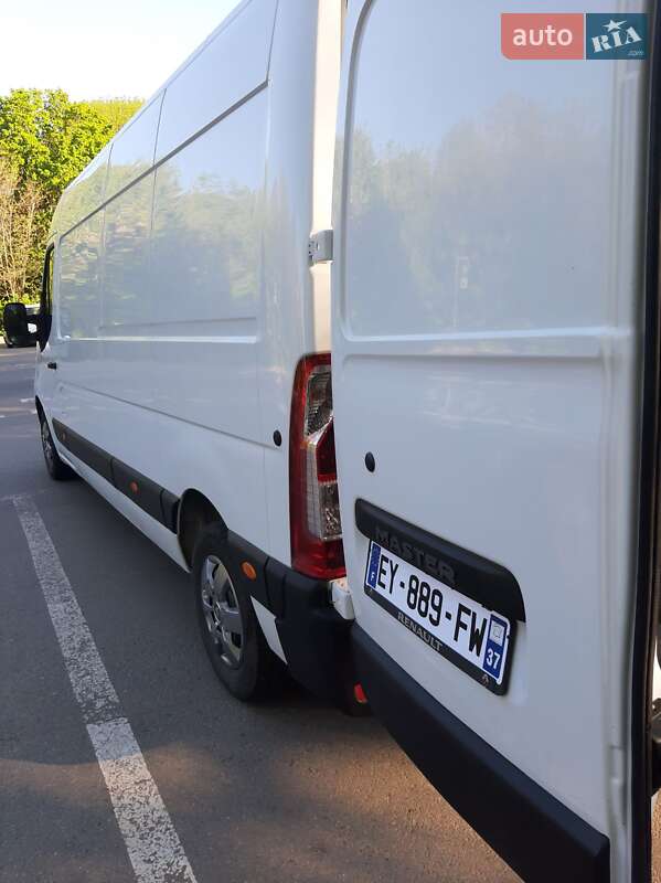 Грузовой фургон Renault Master 2018 в Полтаве