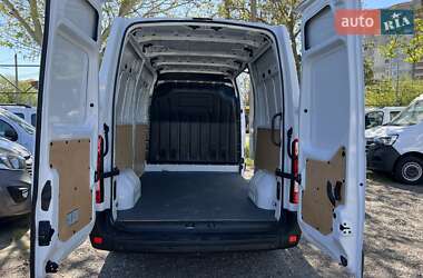 Вантажний фургон Renault Master 2021 в 