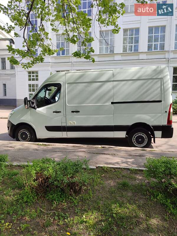 Грузовой фургон Renault Master 2017 в Белой Церкви