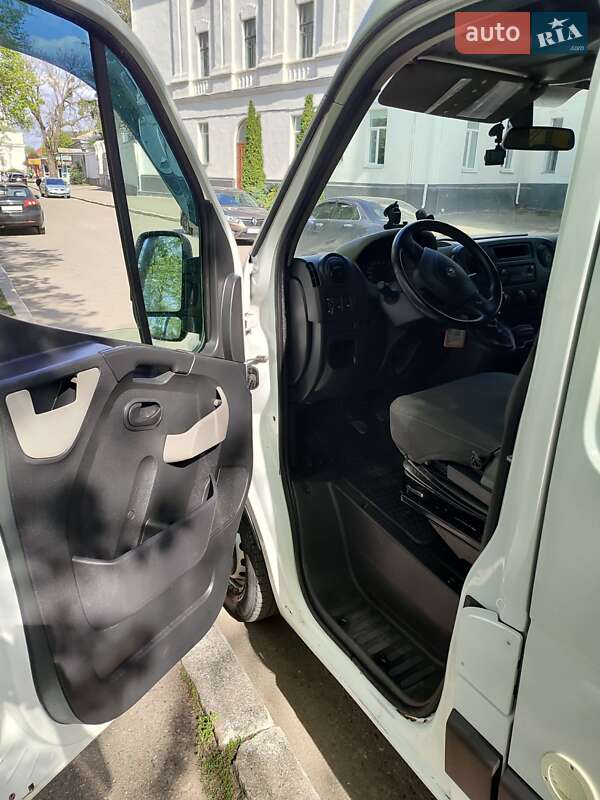 Грузовой фургон Renault Master 2017 в Белой Церкви