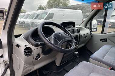 Вантажний фургон Renault Master 2003 в 