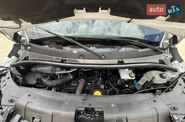 Грузовой фургон Renault Master 2020 в 