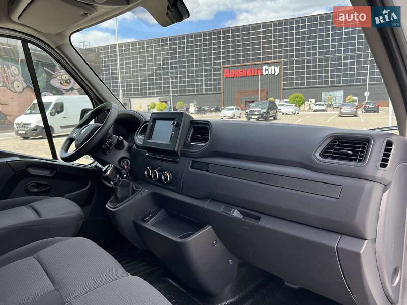 Грузовой фургон Renault Master 2020 в Луцке