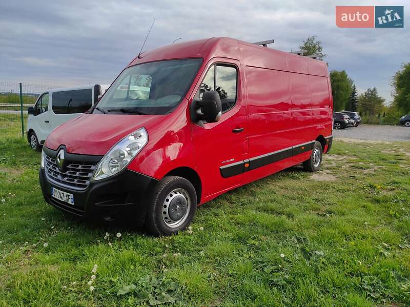 Грузовой фургон Renault Master 2016 в 