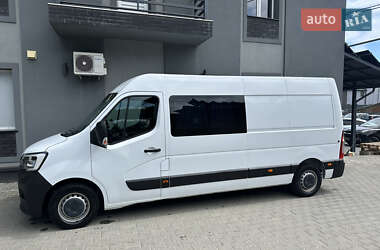 Вантажопасажирський фургон Renault Master 2020 в Чернівцях