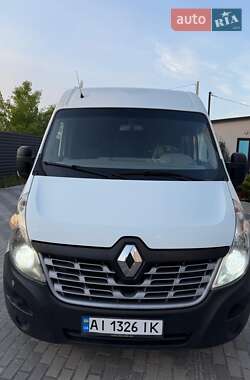 Грузовой фургон Renault Master 2017 в 