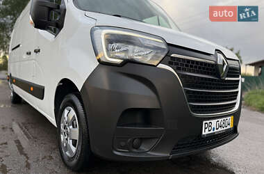 Вантажний фургон Renault Master 2021 в 