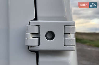 Вантажний фургон Renault Master 2021 в 