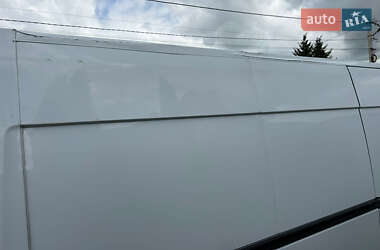 Грузовой фургон Renault Master 2020 в 