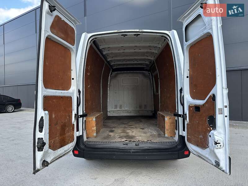 Вантажний фургон Renault Master 2013 в Києві