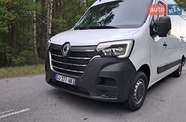 Грузовой фургон Renault Master 2022 в 