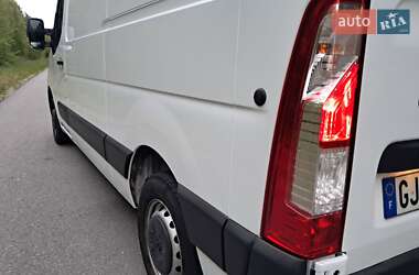 Грузовой фургон Renault Master 2022 в 