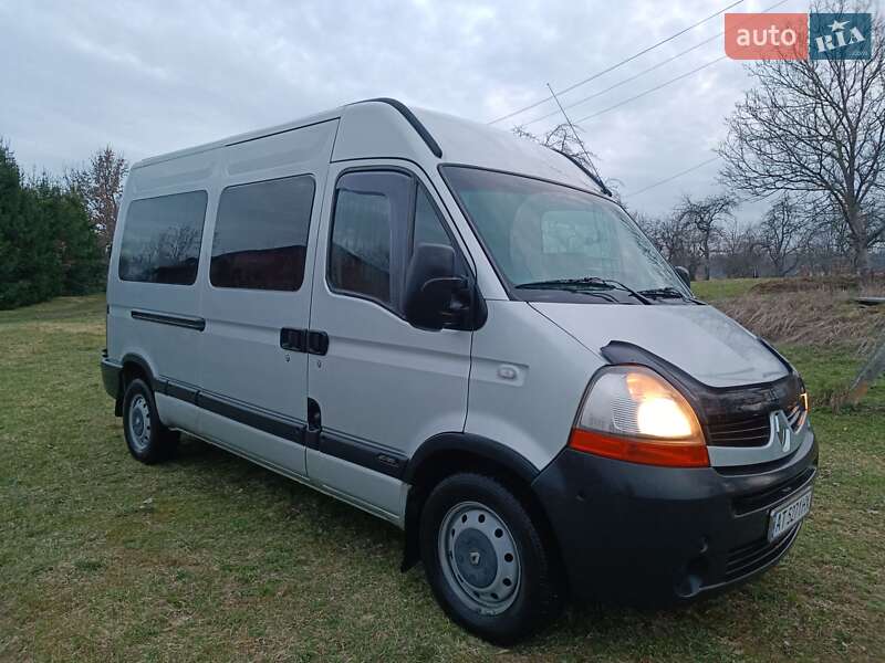 Вантажопасажирський фургон Renault Master 2008 в Коломиї