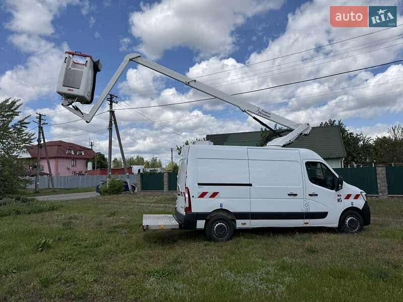 Автовышка Renault Master 2021 в 