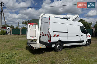 Автовышка Renault Master 2021 в 