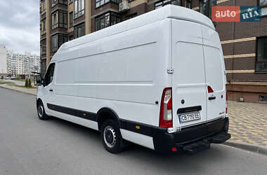 Грузовой фургон Renault Master 2019 в 