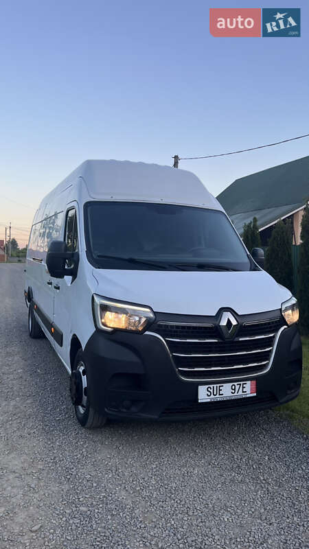 Вантажний фургон Renault Master 2021 в Ужгороді
