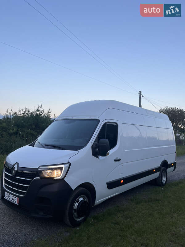 Вантажний фургон Renault Master 2021 в Ужгороді